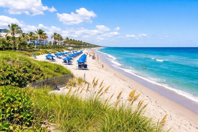 3120 E Latitude Cir in Delray Beach, FL - Building Photo - Building Photo