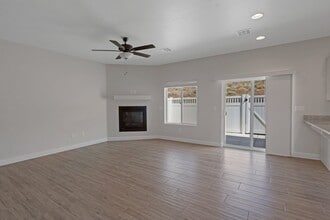 668 E Fiddlers Canyon Rd in Cedar City, UT - Building Photo - Building Photo