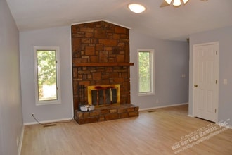 95 Murcia Way in Hot Springs, AR - Building Photo - Building Photo