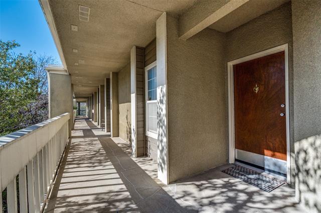 5310 Keller Springs Rd in Dallas, TX - Building Photo - Building Photo