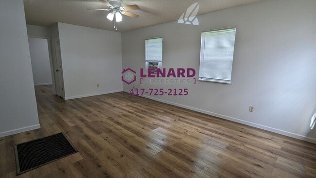 1701 E Chestnut St in Springfield, MO - Building Photo - Building Photo