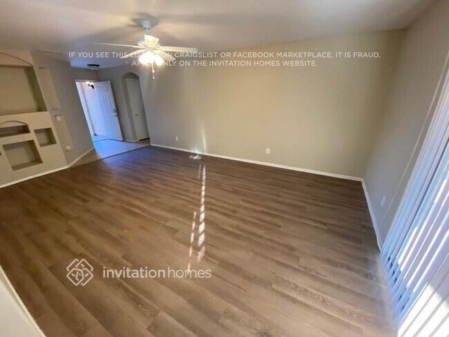 8321 W Avalon Dr in Phoenix, AZ - Building Photo - Building Photo