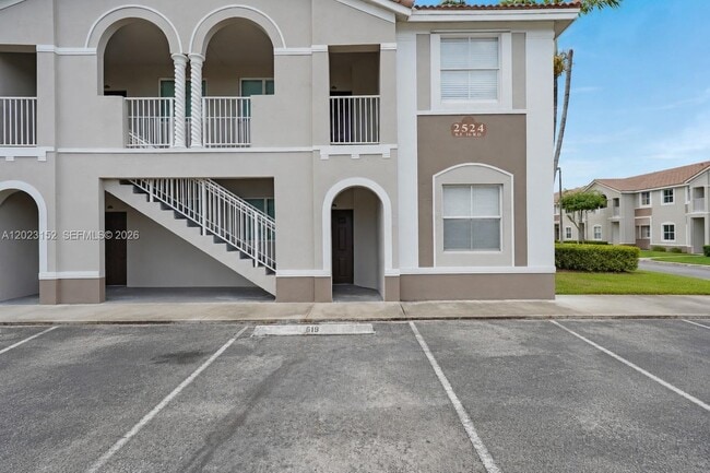 property at 2524 SE 16th Rd