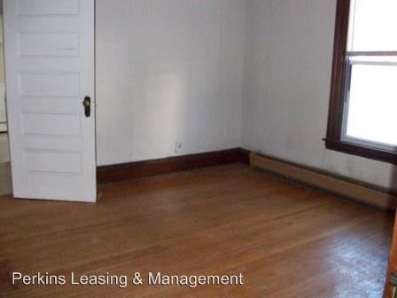 16 Belmont Ave in Waterville, ME - Foto de edificio - Building Photo