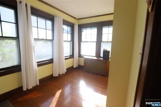 290 Ridge Rd in Rutherford, NJ - Building Photo - Building Photo