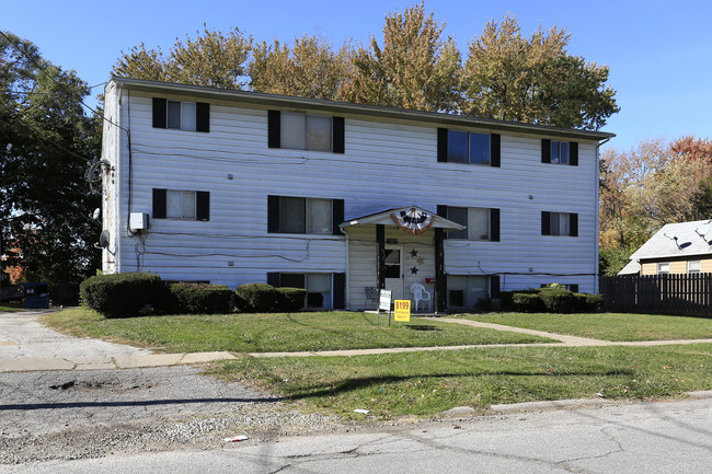 1906 Lexington Ave in Lorain, OH - Foto de edificio - Building Photo