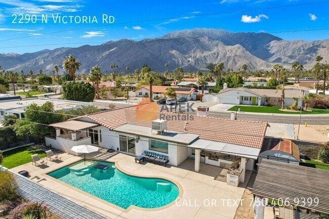 property at 2290 N Victoria Rd