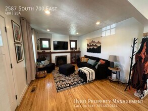 2587 S 700 E in Salt Lake City, UT - Building Photo - Building Photo