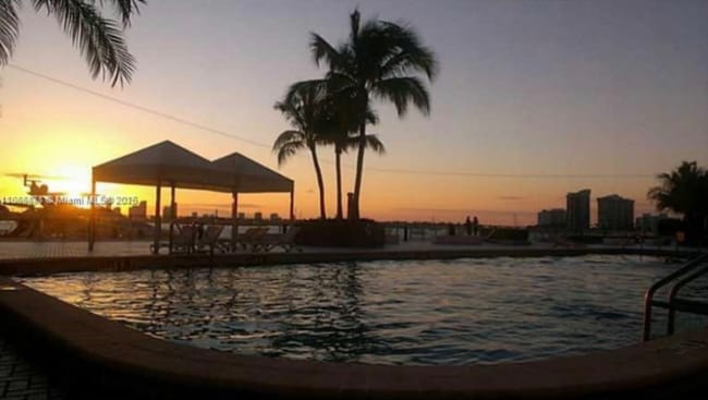 1000 West Dr in Miami Beach, FL - Building Photo - Building Photo