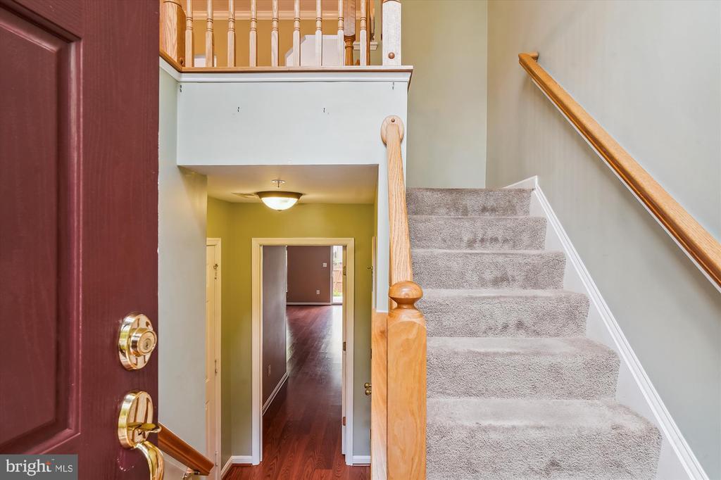 152 Fieldstone Ct in Frederick, MD - Building Photo