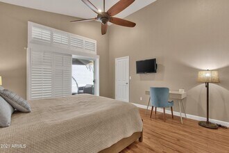 1138 E Amberwood Dr, Unit 1027 in Phoenix, AZ - Building Photo - Building Photo