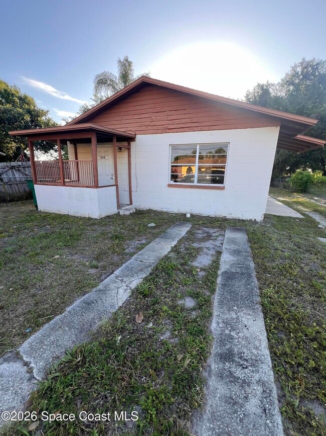 property at 808 Johnson St