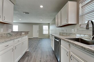 8207 Katie Mill Trail in Spring, TX - Building Photo - Building Photo