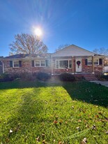 4404 Greendell Rd in Chesapeake, VA - Building Photo