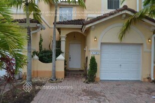 12545 SW 125th Terrace in Miami, FL - Building Photo