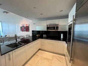 17121 Collins Ave, Unit 903 in Sunny Isles Beach, FL - Building Photo - Building Photo
