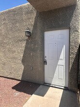 3085 E Allen Rd in Tucson, AZ - Building Photo - Building Photo