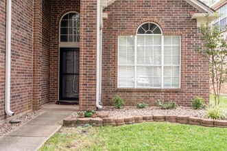 1825 Newton Dr in Flower Mound, TX - Building Photo - Building Photo