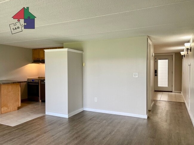 property at 60 Snowdrift Ln