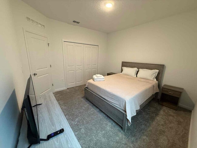 194 Nine Iron Dr in Davenport, FL - Building Photo - Building Photo