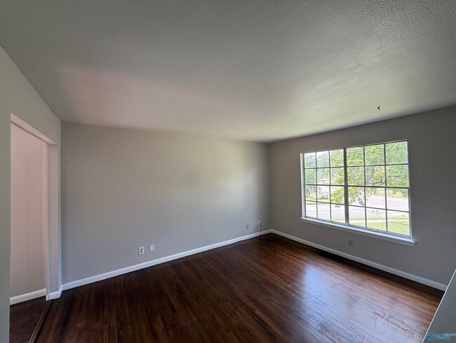 3319 Wilks Pl SW in Huntsville, AL - Foto de edificio - Building Photo