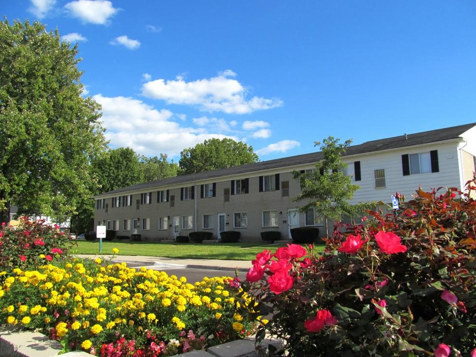 Century Square Townhomes Photo