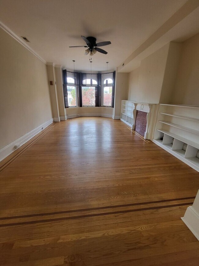 2619 St Paul St in Baltimore, MD - Building Photo - Building Photo