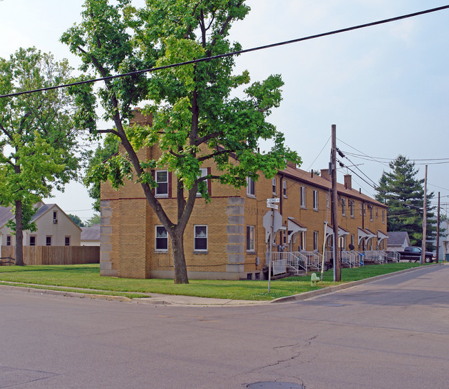 312 W Xenia Dr in Fairborn, OH - Building Photo - Building Photo