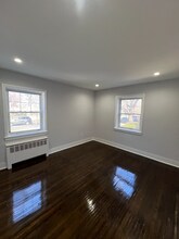 33 Branch Brook Pl in Newark, NJ - Building Photo - Building Photo