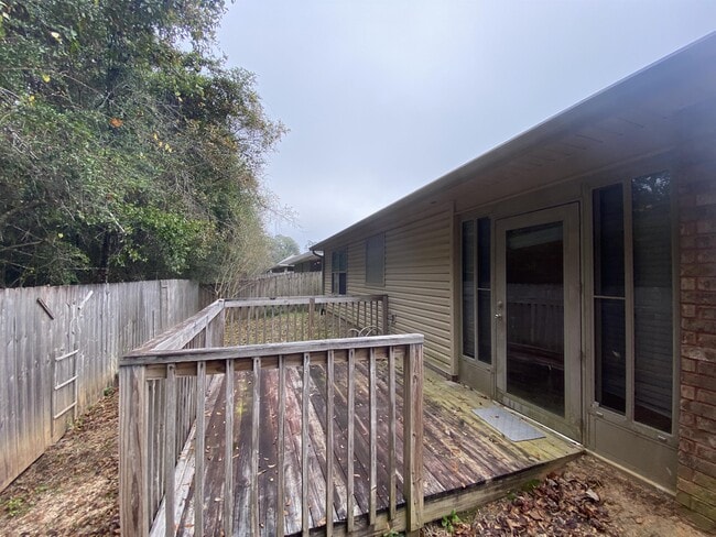 686 Mozingo Ln in Pensacola, FL - Building Photo - Building Photo