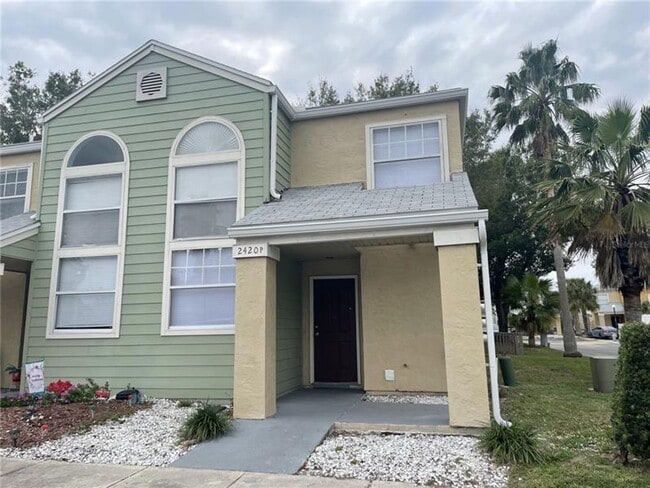 2420 Summerfield Pl in Kissimmee, FL - Building Photo - Building Photo