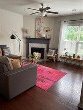 7105 Elmwood Ridge Ct in Atlanta, GA - Building Photo - Building Photo