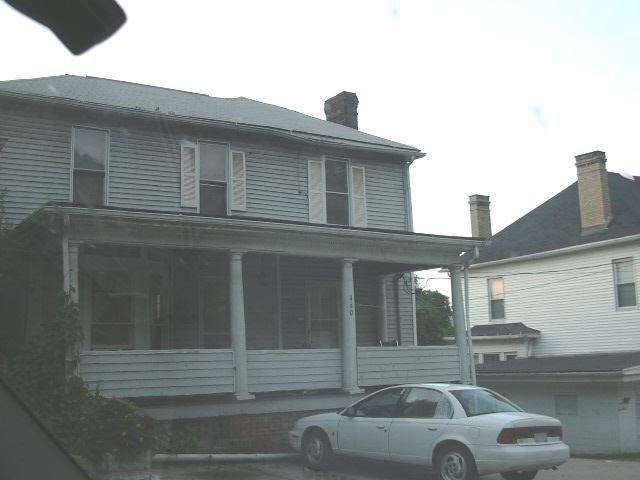 460 S Chestnut St in Clarksburg, WV - Building Photo