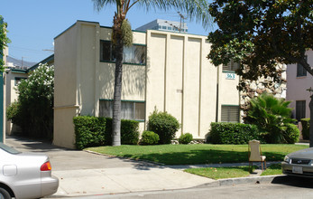 363 W Lexington Dr in Glendale, CA - Building Photo - Building Photo