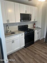 143 N 5th Ave in Long Branch, NJ - Building Photo - Building Photo