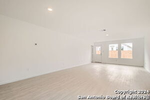 9126 Coronal Rings in San Antonio, TX - Building Photo - Building Photo