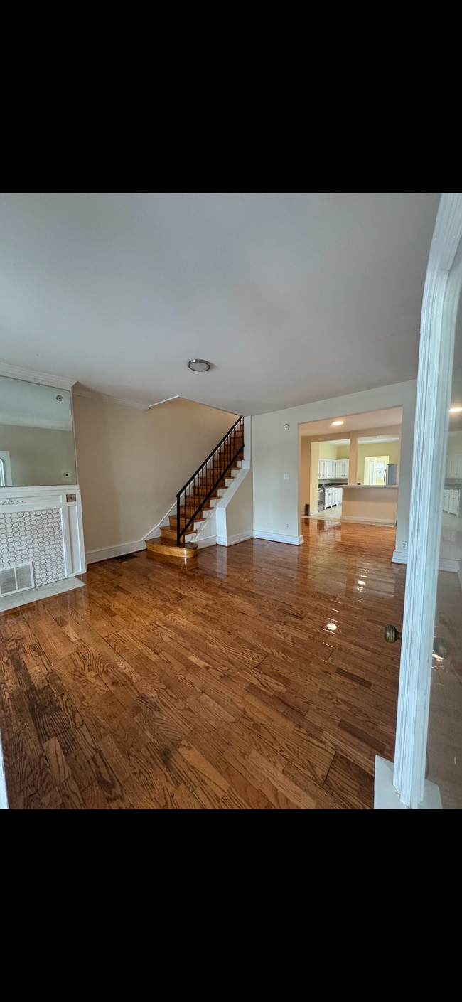 546 N 56th St in Philadelphia, PA - Building Photo - Building Photo