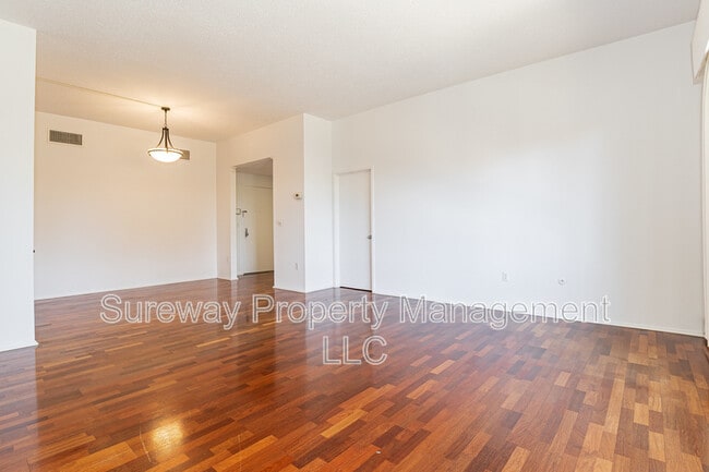 1 Markham Rd in Princeton, NJ - Building Photo - Building Photo