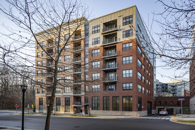 The Atrium in Fairfax, VA - Building Photo - Building Photo