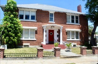 701 W Swann Ave in Tampa, FL - Building Photo