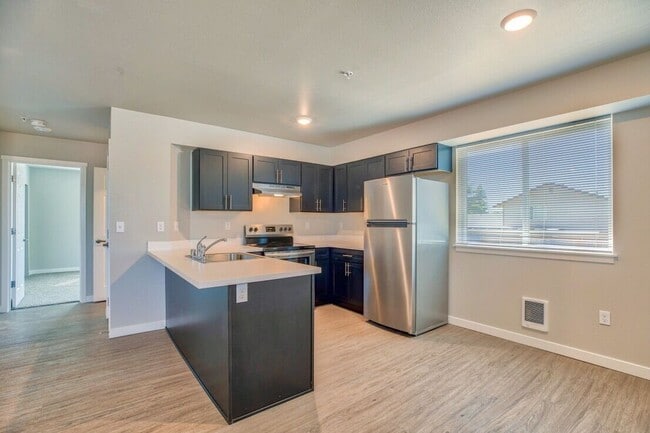 property at 2818 Meridian Ave E
