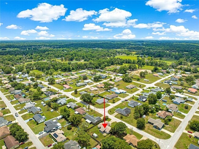 10739 SE 44th Terrace in Belleview, FL - Building Photo - Building Photo