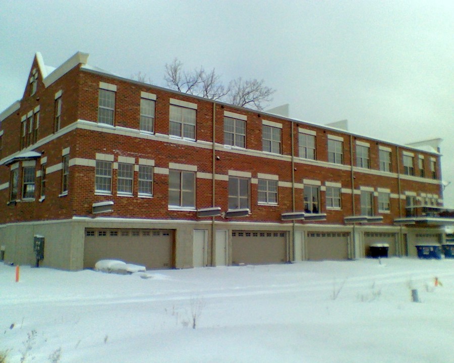 6615-6623 W 64th Pl in Chicago, IL - Building Photo