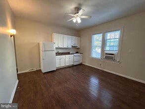 534 Park Ave in Laurel Springs, NJ - Building Photo - Building Photo