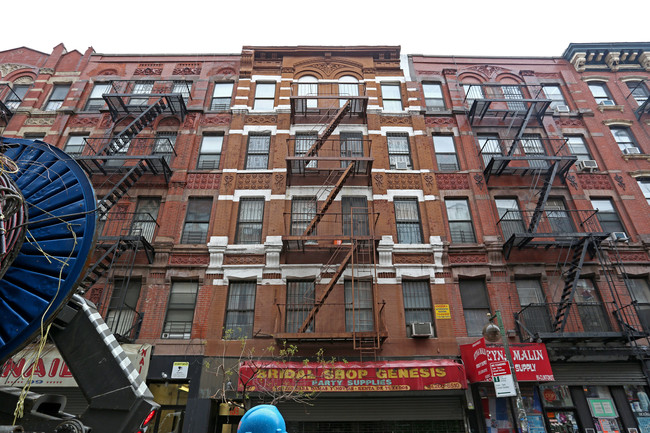 97 Clinton St in New York, NY - Building Photo - Building Photo