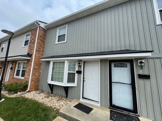 property at 3501 Fort Ave