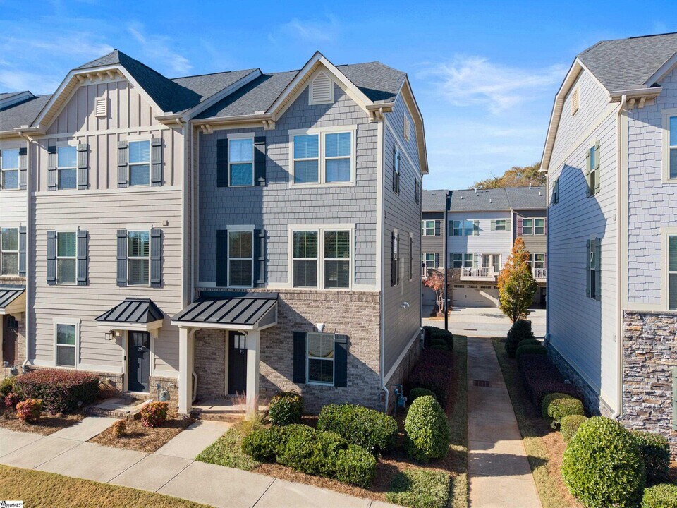 23 Itasca Dr in Greenville, SC - Foto de edificio