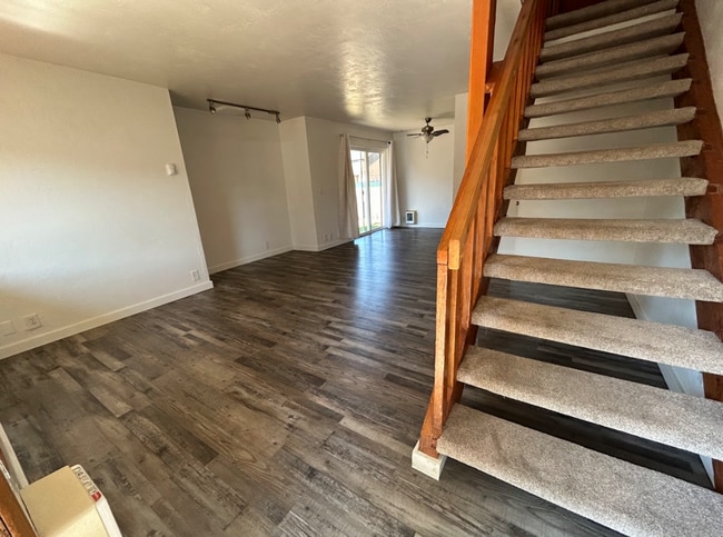 property at 658-660 Oakdale Ave