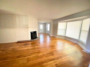 4118 Browns Ln in Louisville, KY - Building Photo - Building Photo