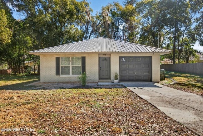 411 Pearl St in Green Cove Springs, FL - Building Photo - Building Photo